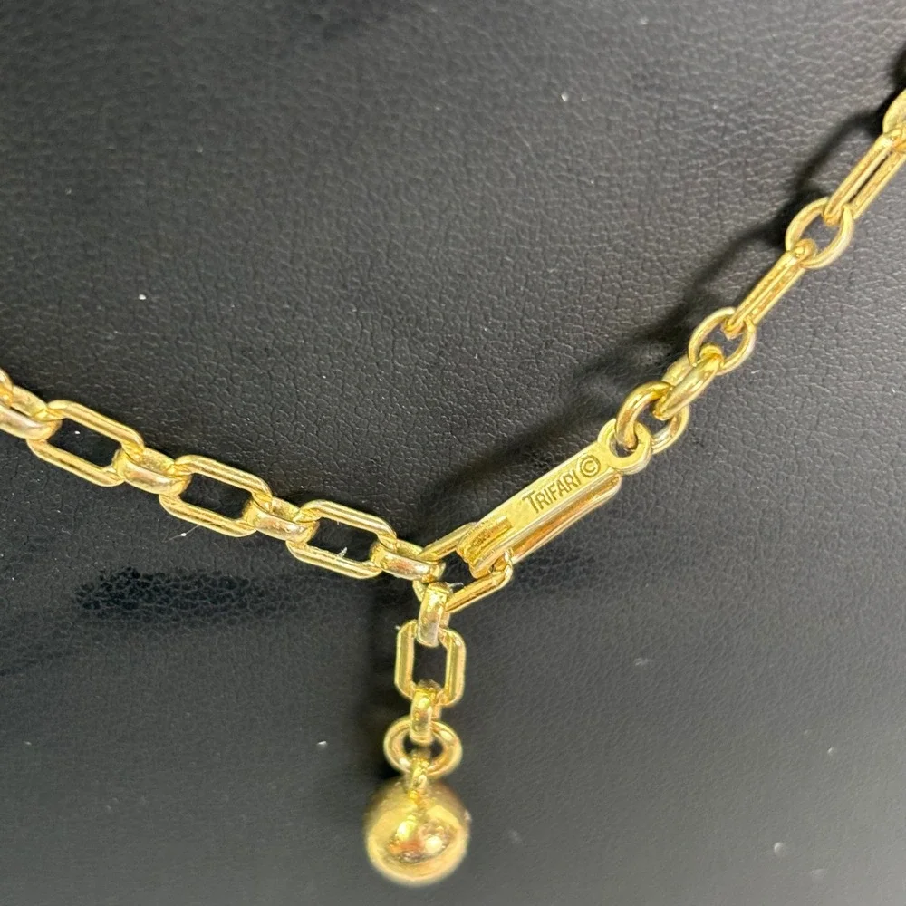 Trifari Set Gold Tone Faux Pearl Rhinestone Necklace Bracelet Vintage Costume